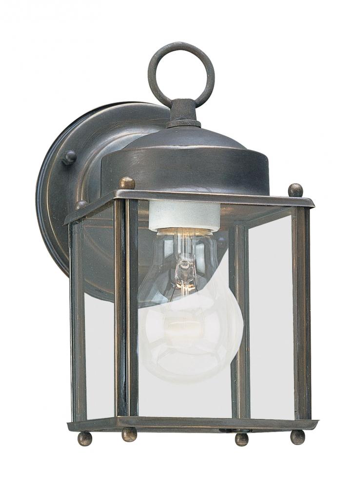 New Castle traditional 1-light outdoor exterior wall lantern sconce in antique bronze finish with cl